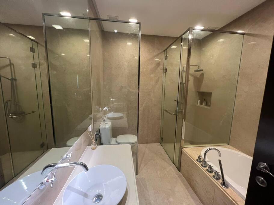 Perfect Marina Stay@ Strait Quay /W Big Balcony + Carpark Bagan Jermal Екстер'єр фото